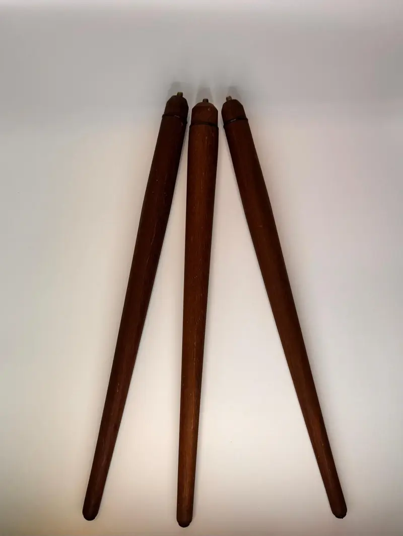Bang & Olufsen Beosound A9 ja Beoplay A9 jalat Dark Oak