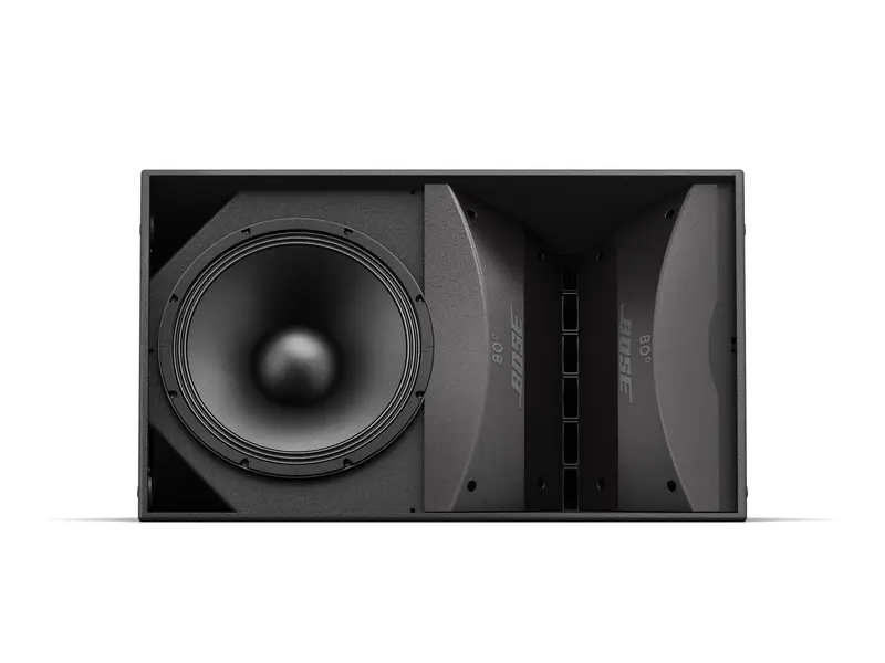 Bose Professional Arenamatch AM40 ulkokaiutin ammattikäyttöön suurille tapahtumille