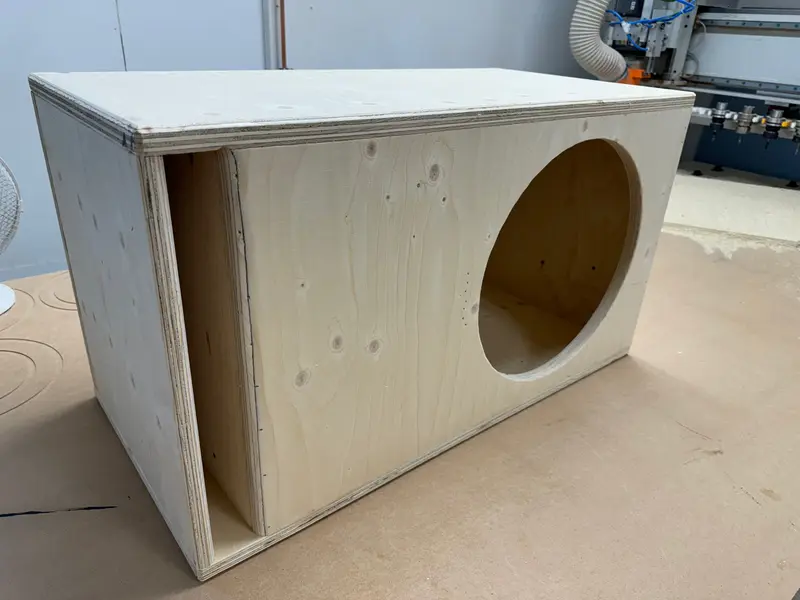 Hifikaupat PBL15R Refleksikotelo  15" bassolle