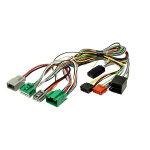 InCarTec T-Johtosarja Volvo XC90 (2002–2014) – ISO Hands-free Kaapeli