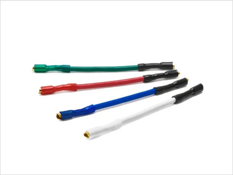 Oyaide HSR-102 Premium Headshell johdin