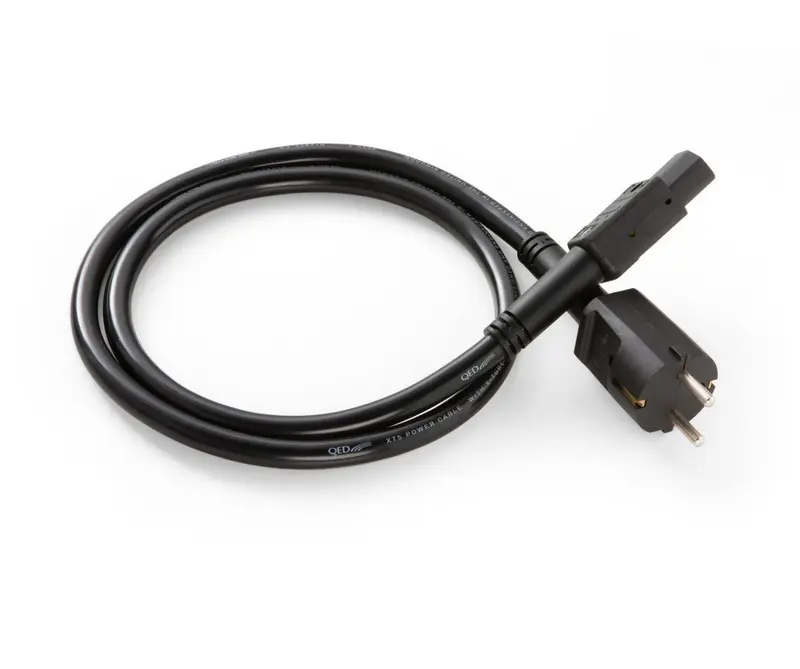 QED XT5 virtakaapeli
