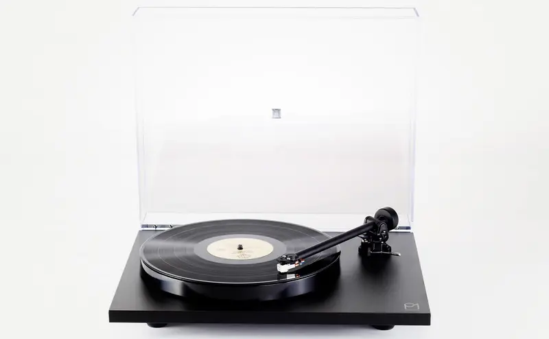 Rega Planar 1 - levysoitin