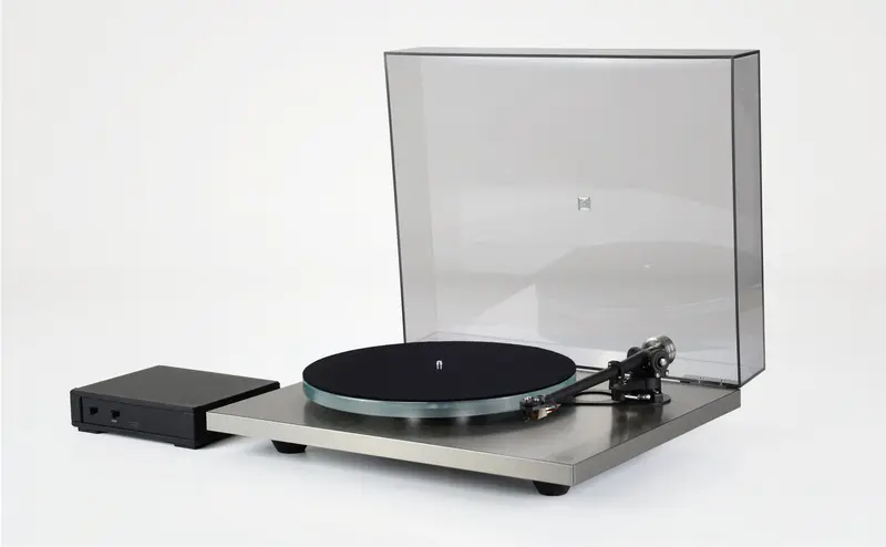 Rega Planar 6 RS Edition - levysoitin
